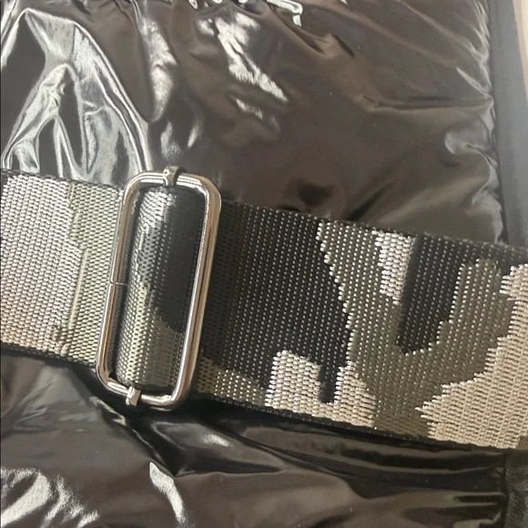 Ah-dorned Patent Black Quilted Shoulder Bag 2 Straps - Picture 10 of 15